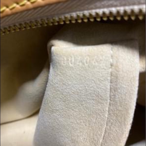 Lv berkeley authentic azur - Picture 9 of 9